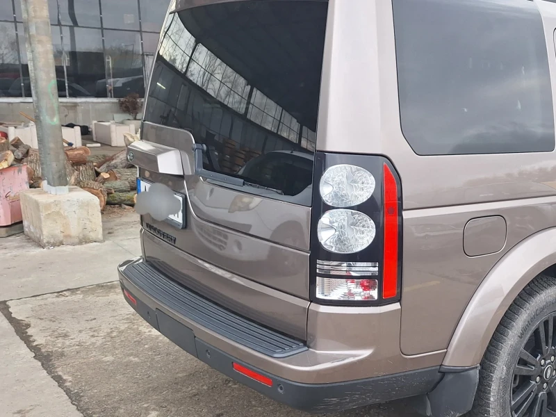 Land Rover Discovery SDV6, снимка 3 - Автомобили и джипове - 52820531