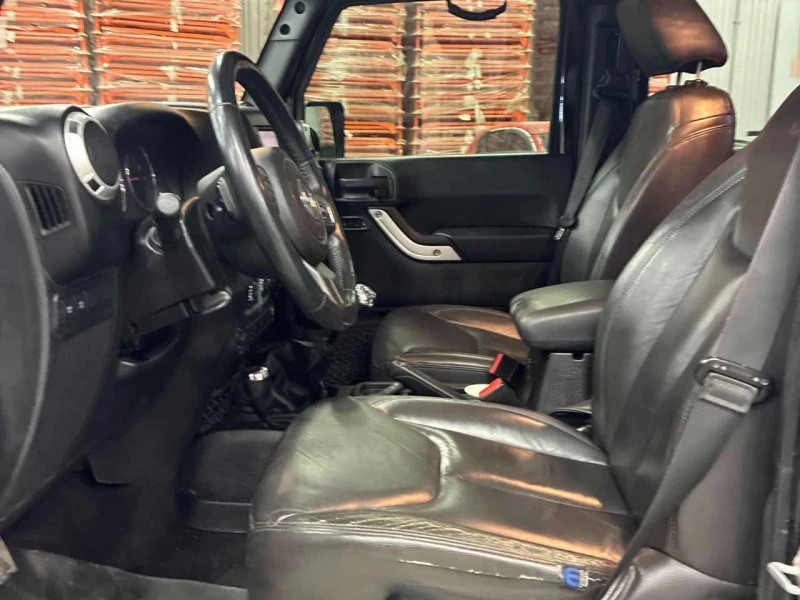 Jeep Wrangler * Rubicon * KEYLESS* ПОДГРЕВ* , снимка 11 - Автомобили и джипове - 53585832