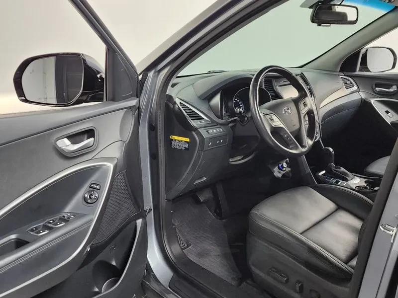 Hyundai Santa fe 2.0 2WD, снимка 10 - Автомобили и джипове - 55801131