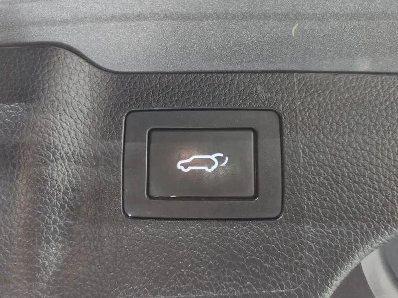Hyundai Santa fe 2.0 2WD, снимка 16 - Автомобили и джипове - 55801131