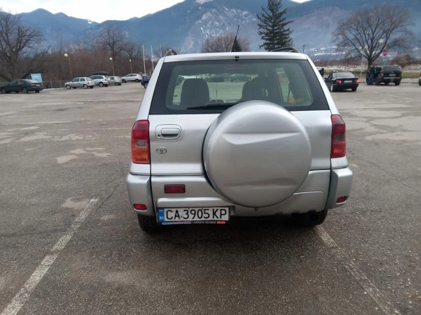 Toyota Rav4  - изображение 7