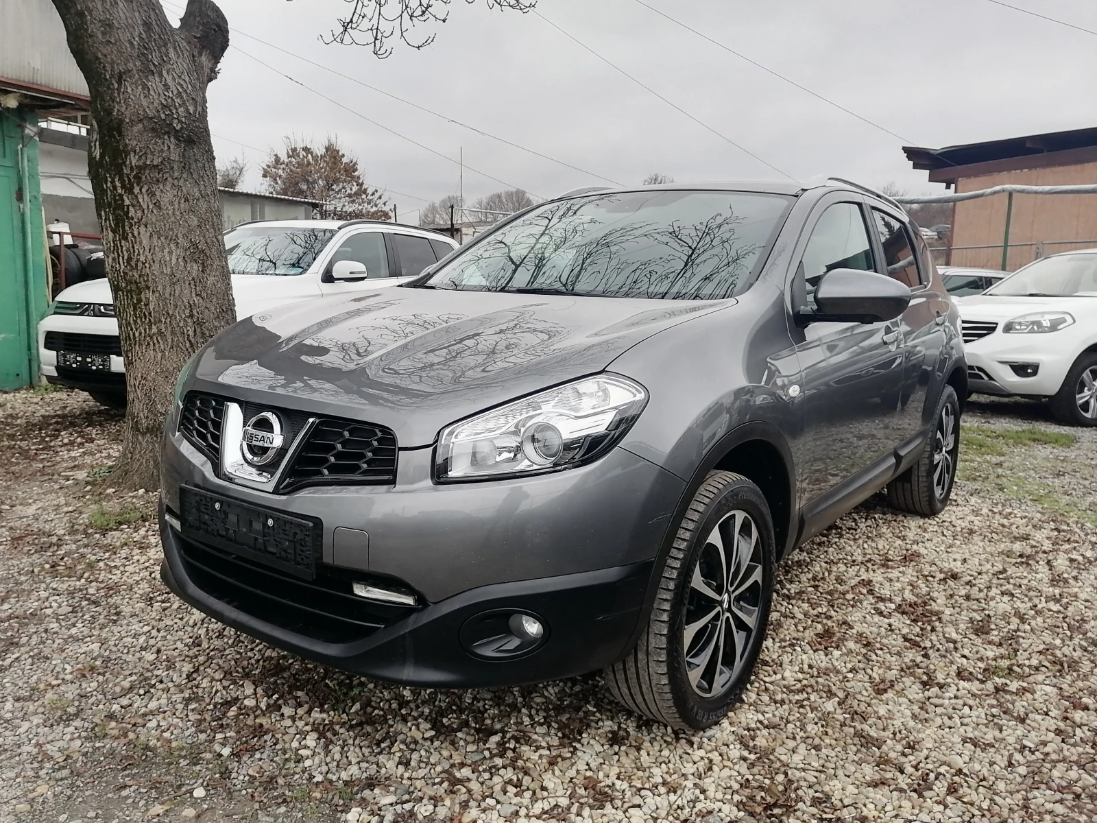 Nissan Qashqai 2.0i 4x4 360  Камера - изображение 10