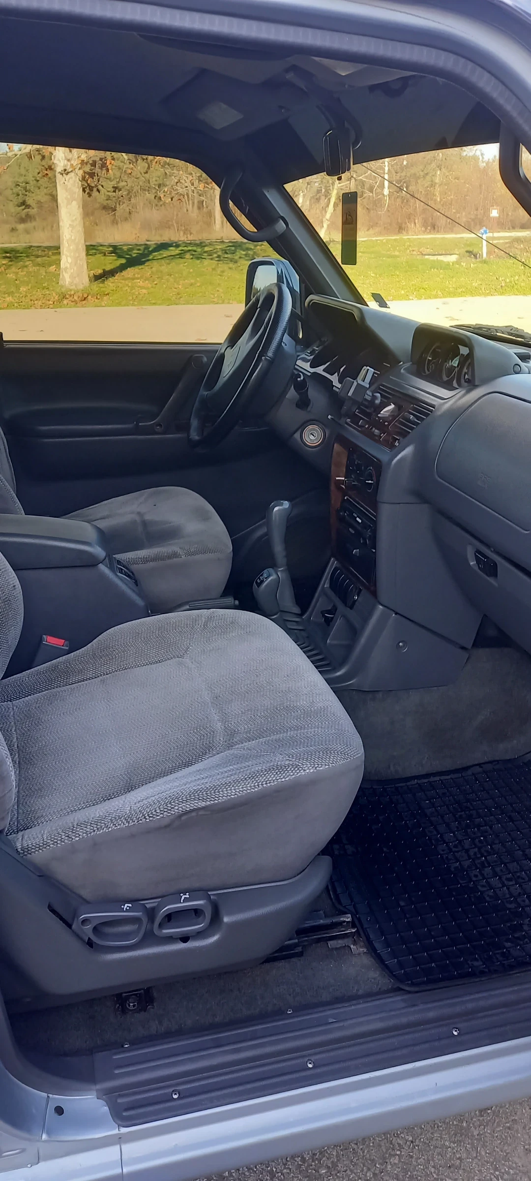 Mitsubishi Pajero 2, 5 116к.с - изображение 8