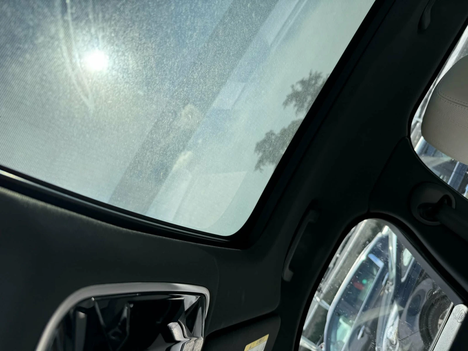 Land Rover Range Rover Velar  - изображение 10