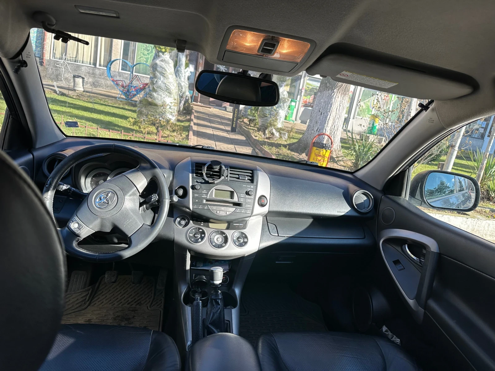 Toyota Rav4, снимка 5 - Автомобили и джипове - 53818846