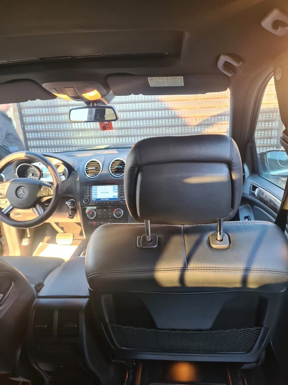 Mercedes-Benz ML 320, снимка 4 - Автомобили и джипове - 54802094