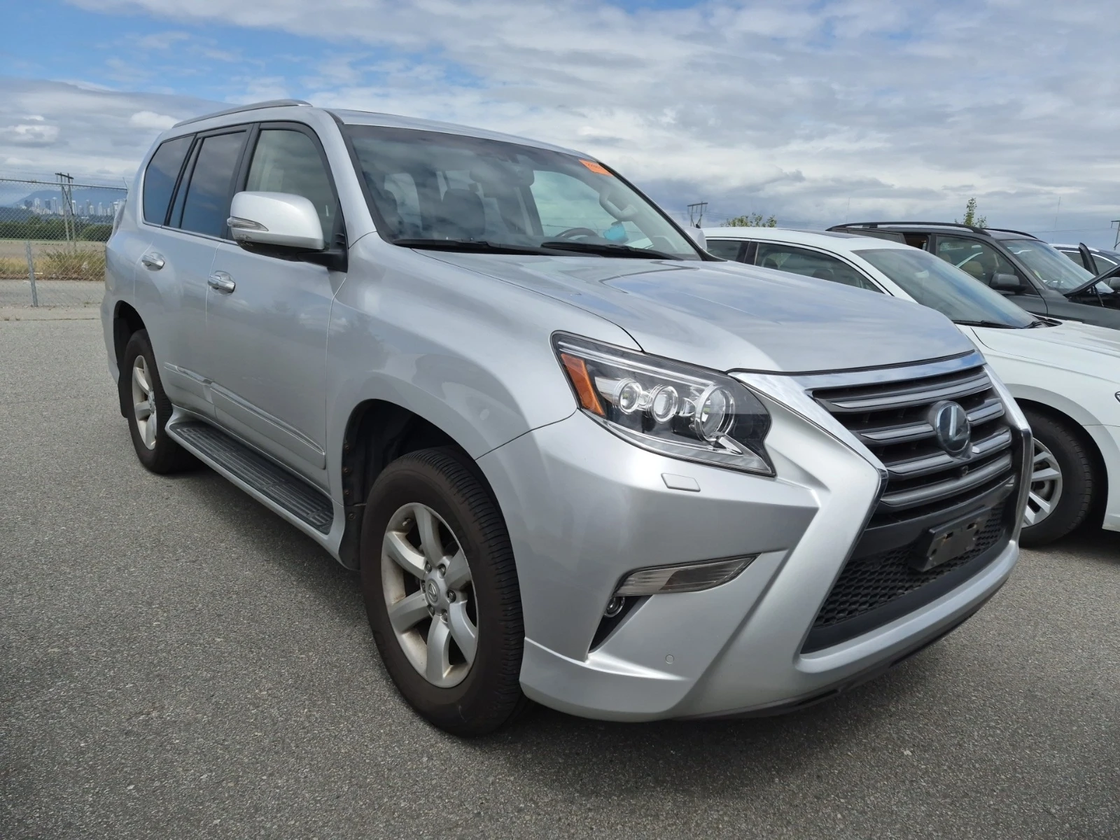 Lexus GX 460 ОБДУХВАНЕ * КАМЕРА * 7 МЕСТА * 109К КМ * , снимка 2 - Автомобили и джипове - 55116184