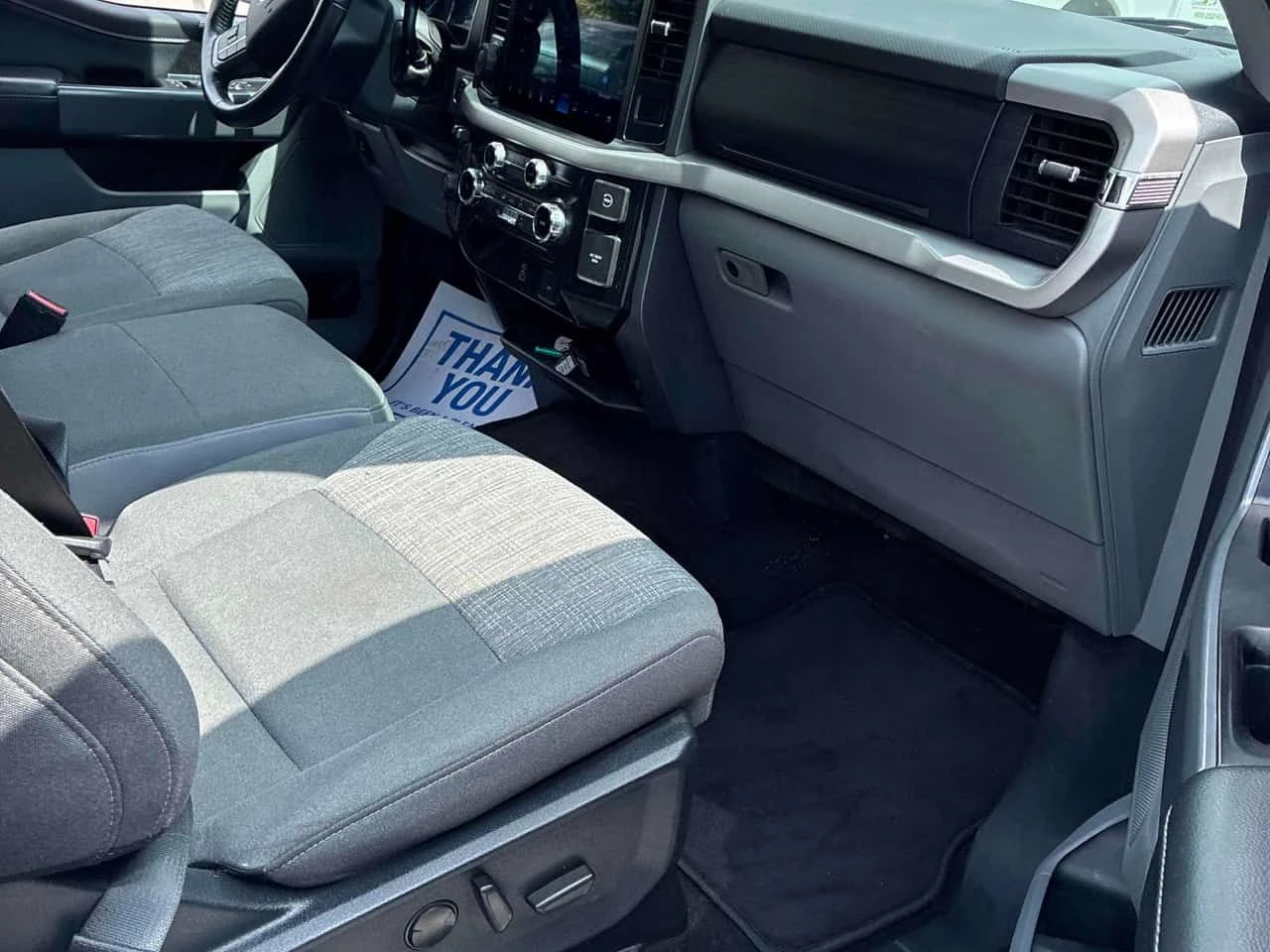 Ford F150 * 4WD SuperCrew Box * CARFAX * КАМЕРА * ПОДГРЕВ * , снимка 15 - Автомобили и джипове - 55475279