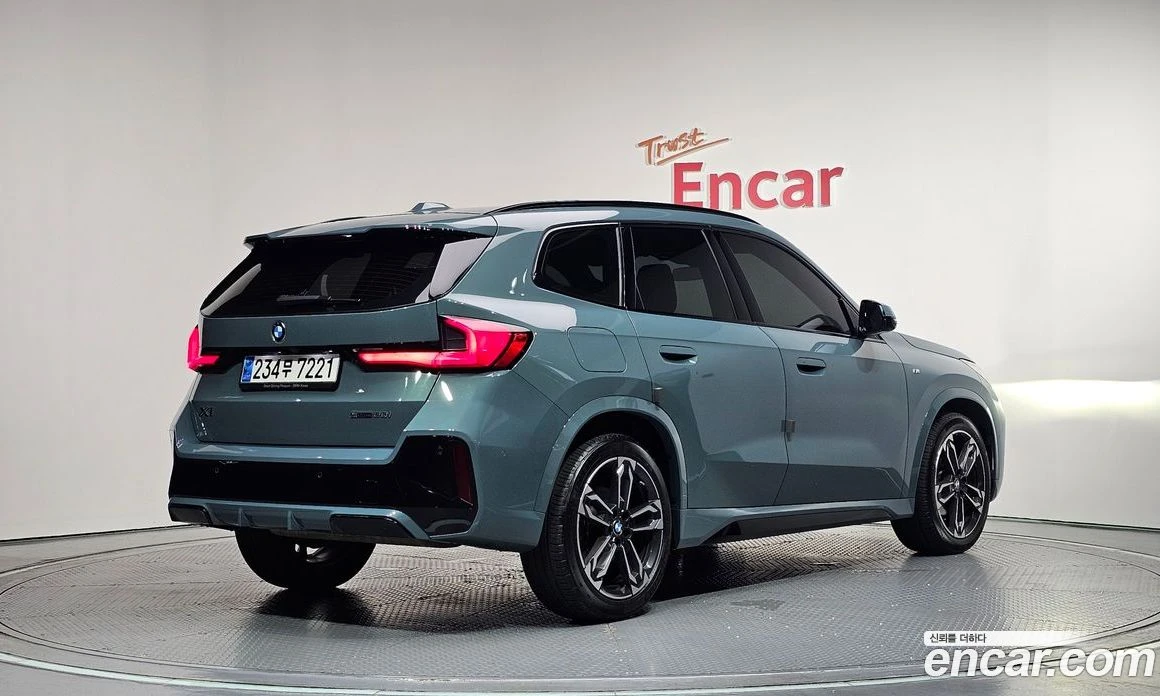 BMW X1 sDrive 20i M Sport, снимка 2 - Автомобили и джипове - 55668686