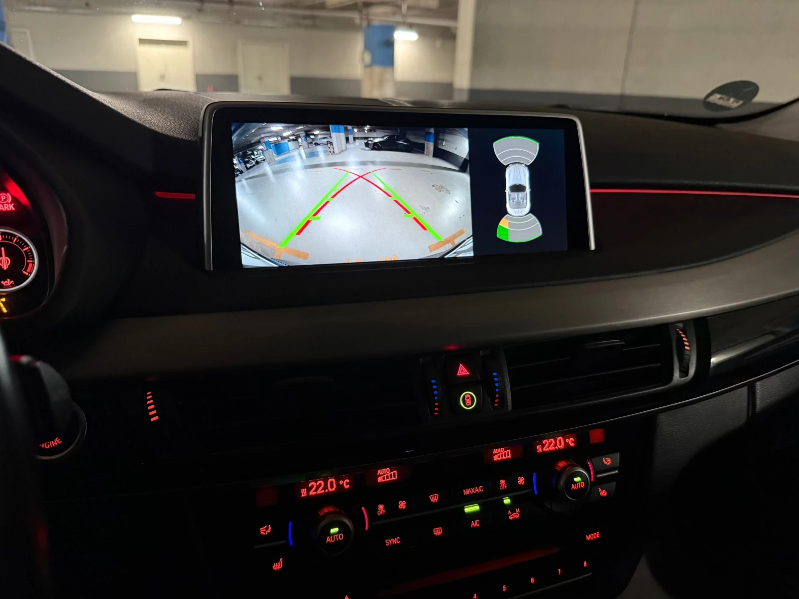 BMW X5 4.0D / Head-up /Soft close / Carplay / AndroidAuto, снимка 11 - Автомобили и джипове - 56061751