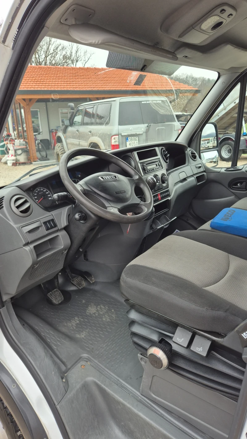Iveco Daily 35s13* КЛИМАТРОНИК* ШВЕЙЦАРИЯ* , снимка 11 - Бусове и автобуси - 52793668