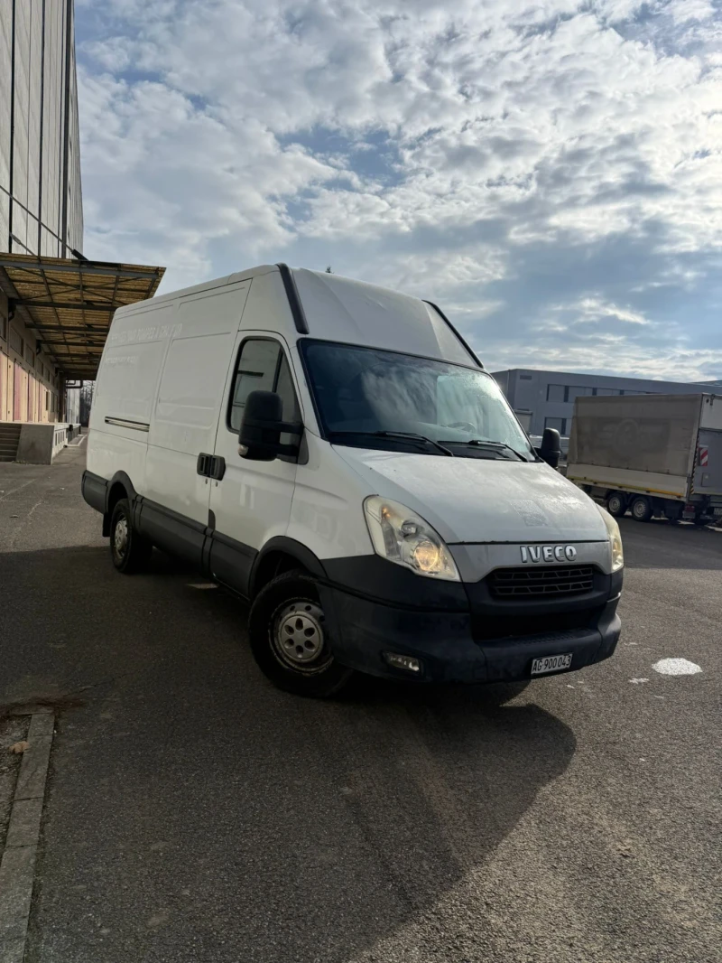 Iveco Daily 35s13* КЛИМАТРОНИК* ШВЕЙЦАРИЯ* , снимка 4 - Бусове и автобуси - 52793668