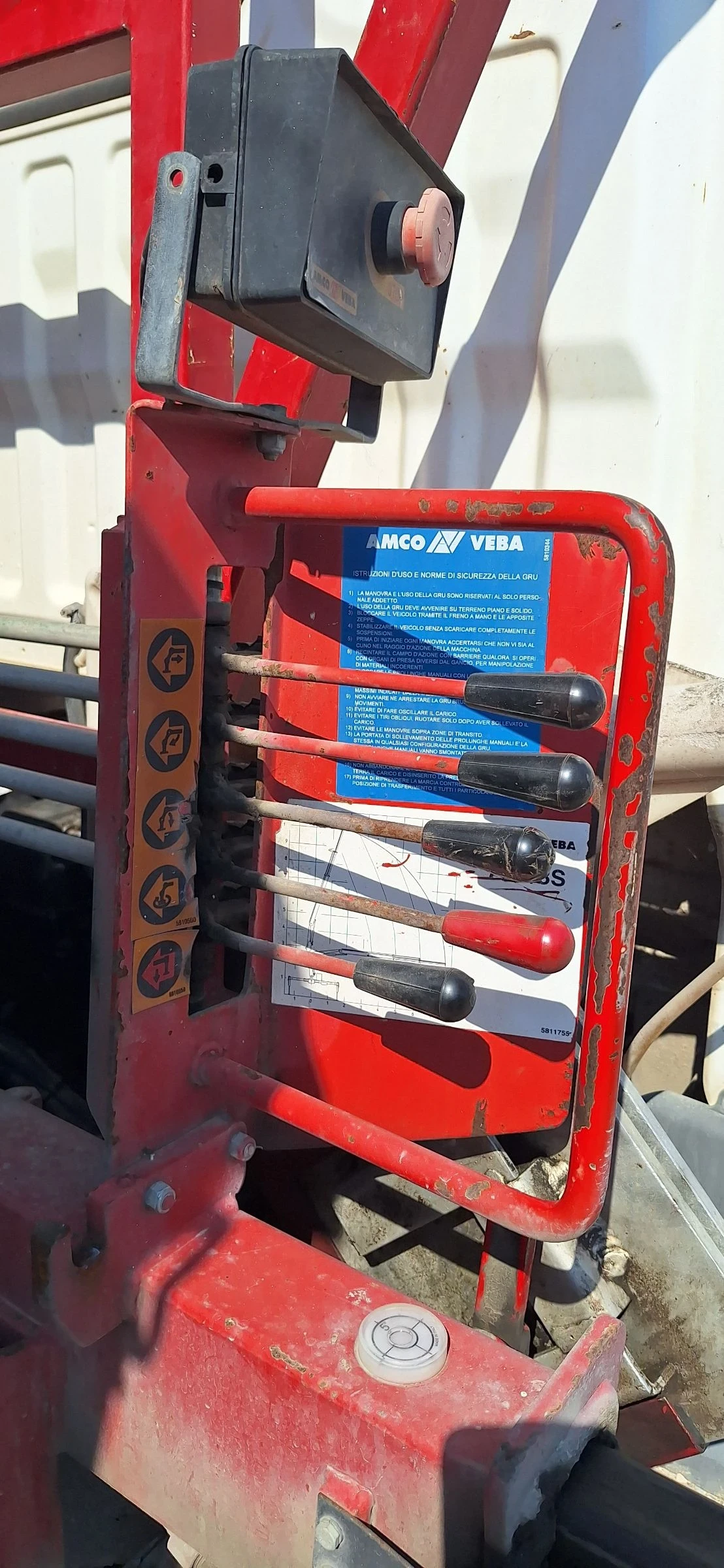 Nissan Capstar САМОСВАЛ С КРАН  - изображение 8