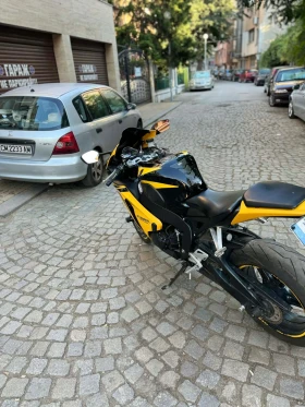 Honda Cbr CBR1000RR, снимка 2
