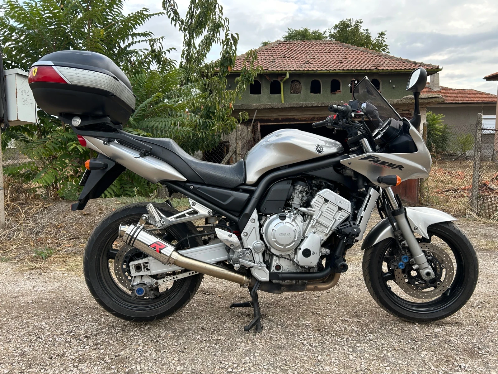 Yamaha Fazer FZS1000 - изображение 3