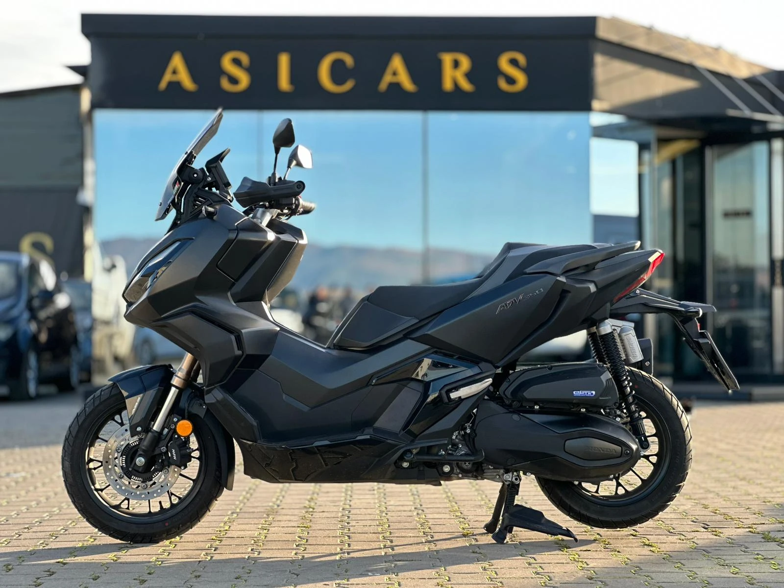 Honda X-ADV / 350I / 30 HP / TOP /  - изображение 2