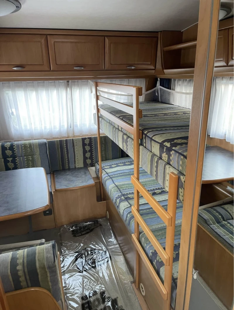 Каравана HYMER / ERIBA Hymer Nova 535, снимка 11 - Каравани и кемпери - 49554419