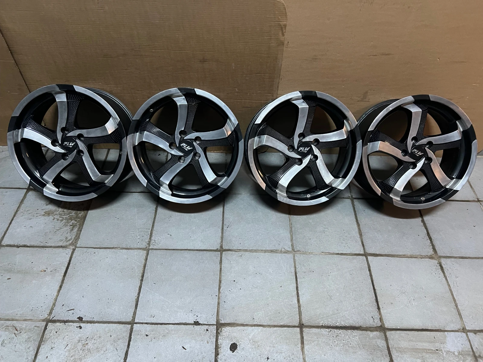 ������ | Mobile.bg � ����������� 4