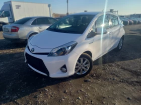 Toyota Yaris 1.5 HIBRID , снимка 1