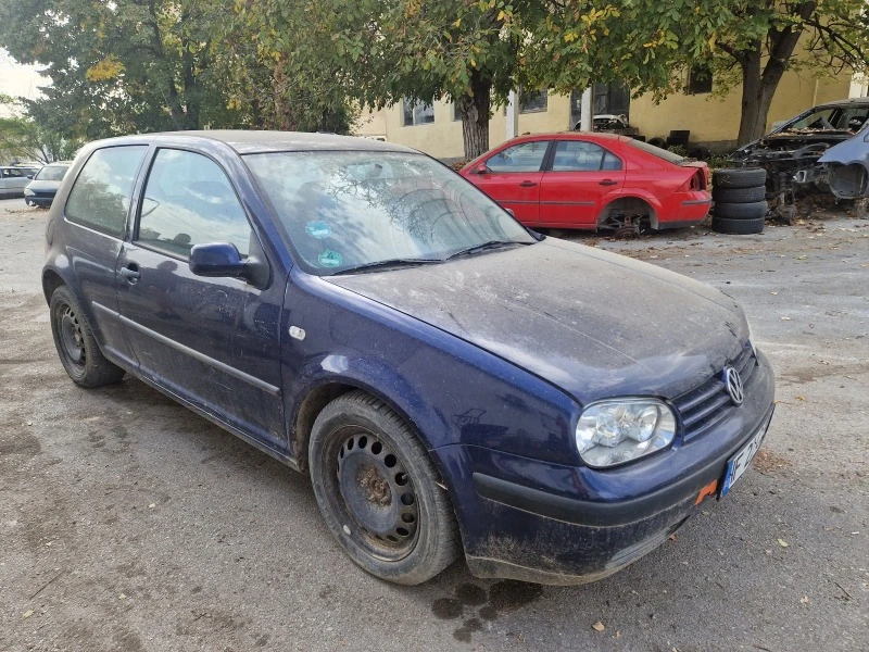 VW Golf 1.4 16V, снимка 1 - Автомобили и джипове - 42693174