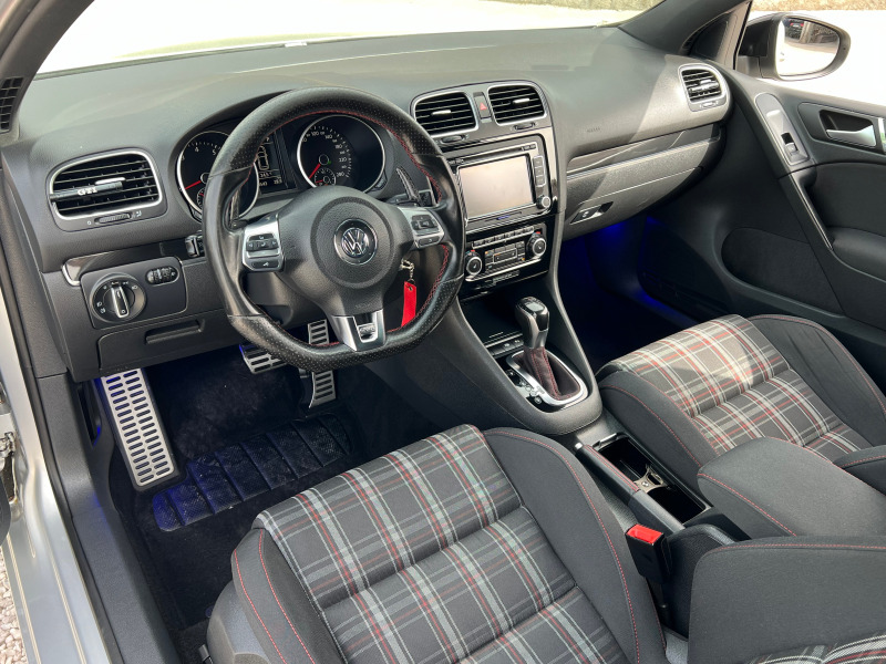 VW Golf 2.0 GTI, снимка 10 - Автомобили и джипове - 45297165