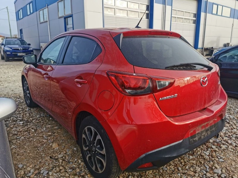 Mazda 2 1.5D Skyactiv , снимка 5 - Автомобили и джипове - 47613992