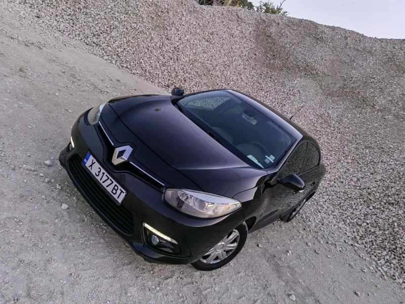 Renault Fluence, снимка 2 - Автомобили и джипове - 47374885