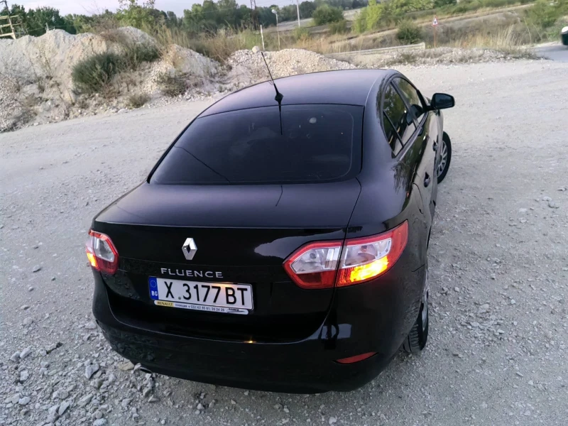 Renault Fluence, снимка 5 - Автомобили и джипове - 47374885