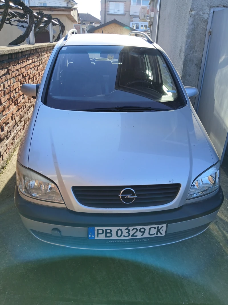 Opel Zafira, снимка 1 - Автомобили и джипове - 48834954