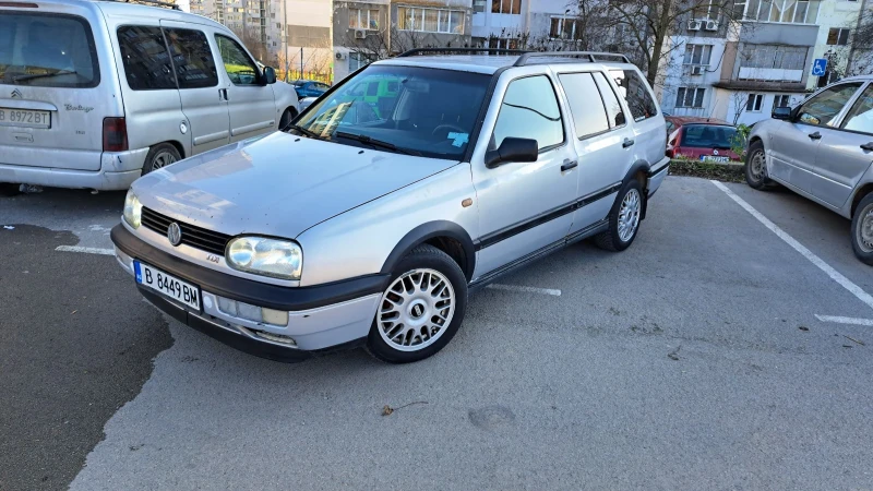 VW Golf 1.9 90k.c, снимка 1 - Автомобили и джипове - 48892587