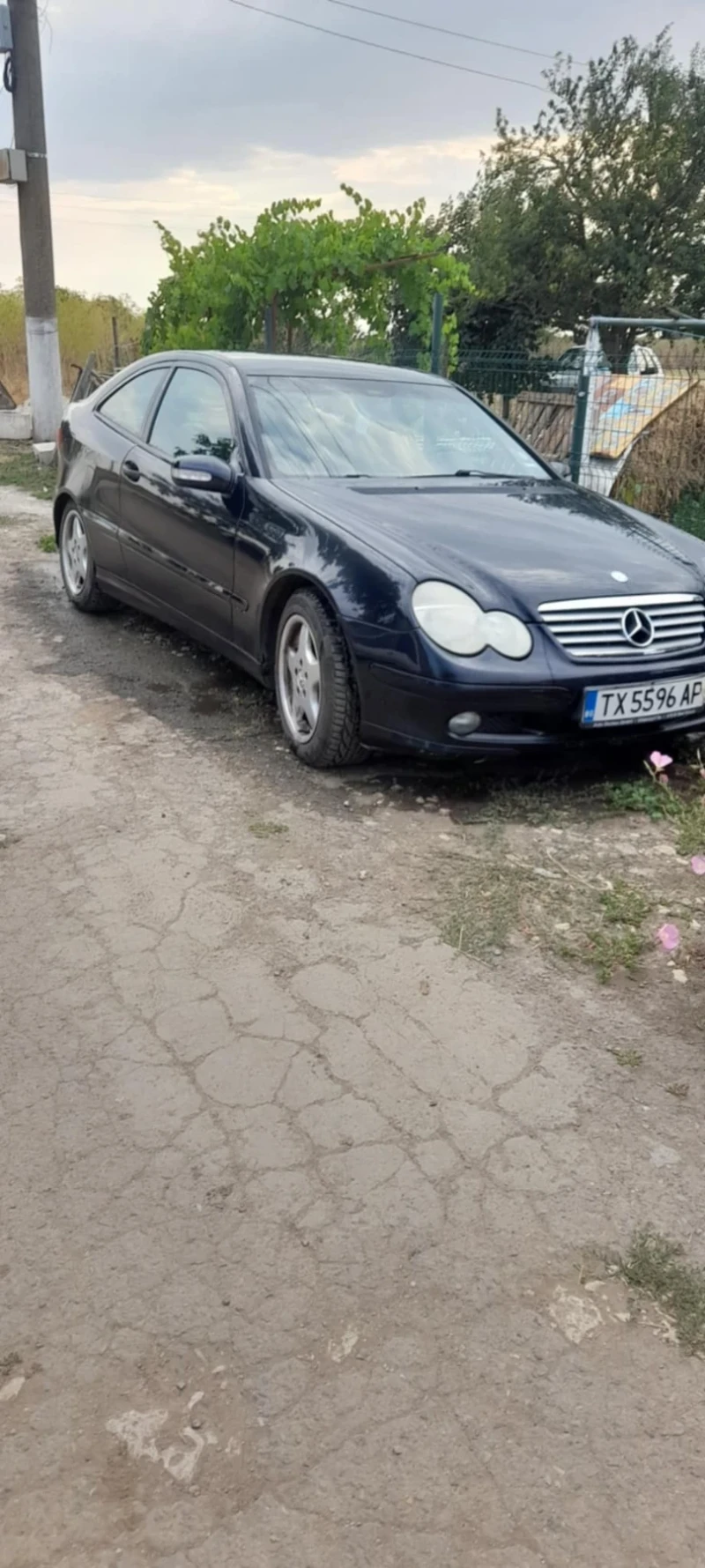 Mercedes-Benz C 180, снимка 2 - Автомобили и джипове - 52297903