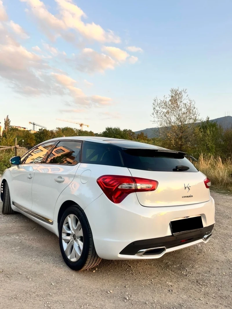 Citroen DS5 1.6 HDI, снимка 8 - Автомобили и джипове - 52407668