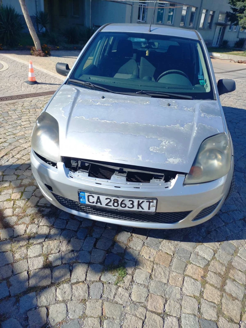 Ford Fiesta 1.4, снимка 3 - Автомобили и джипове - 51444007