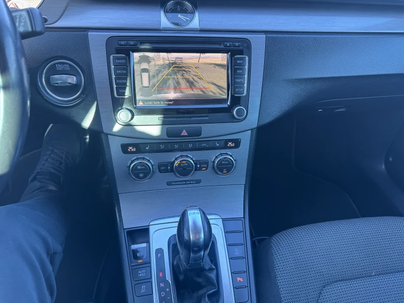 VW Passat 2.0 TDI 170 DSG, снимка 11 - Автомобили и джипове - 52516671
