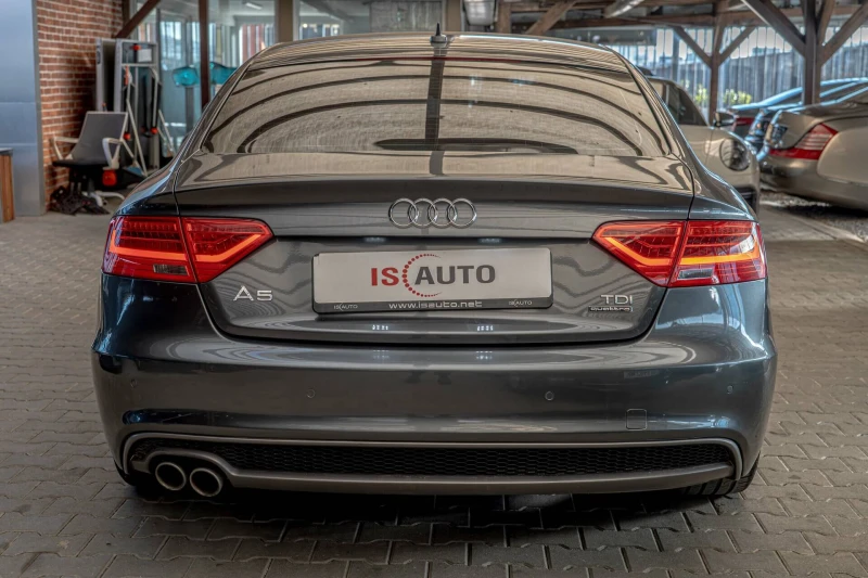 Audi A5 3.0TDI/Quattro/SLine/Distronic/FullLed, снимка 4 - Автомобили и джипове - 52989411