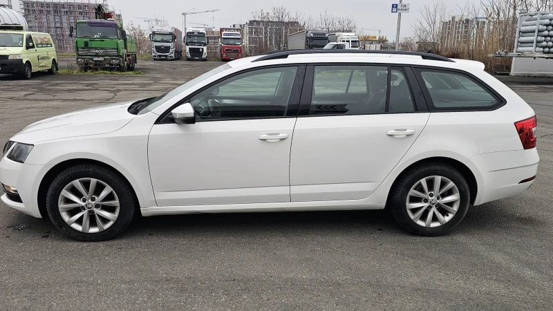 Skoda Octavia 1.6 TDI - 7 Gyronik - 2 бр. , снимка 5 - Автомобили и джипове - 53212347