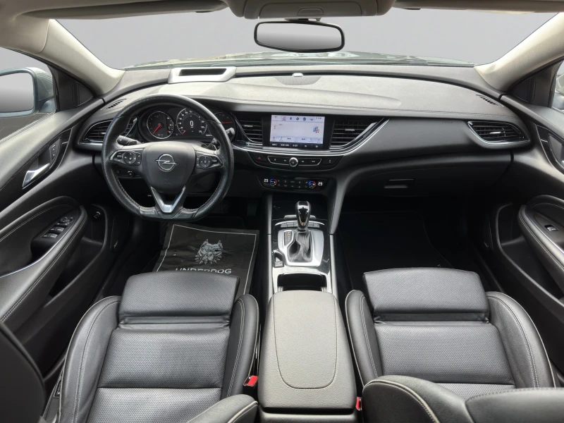 Opel Insignia SPORTS TOURER 2.0 CDTI Ultimate Exclusive, снимка 9 - Автомобили и джипове - 53428786