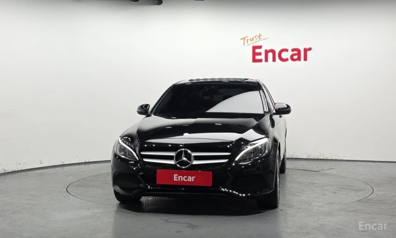 Mercedes-Benz C 200, снимка 3 - Автомобили и джипове - 53429901