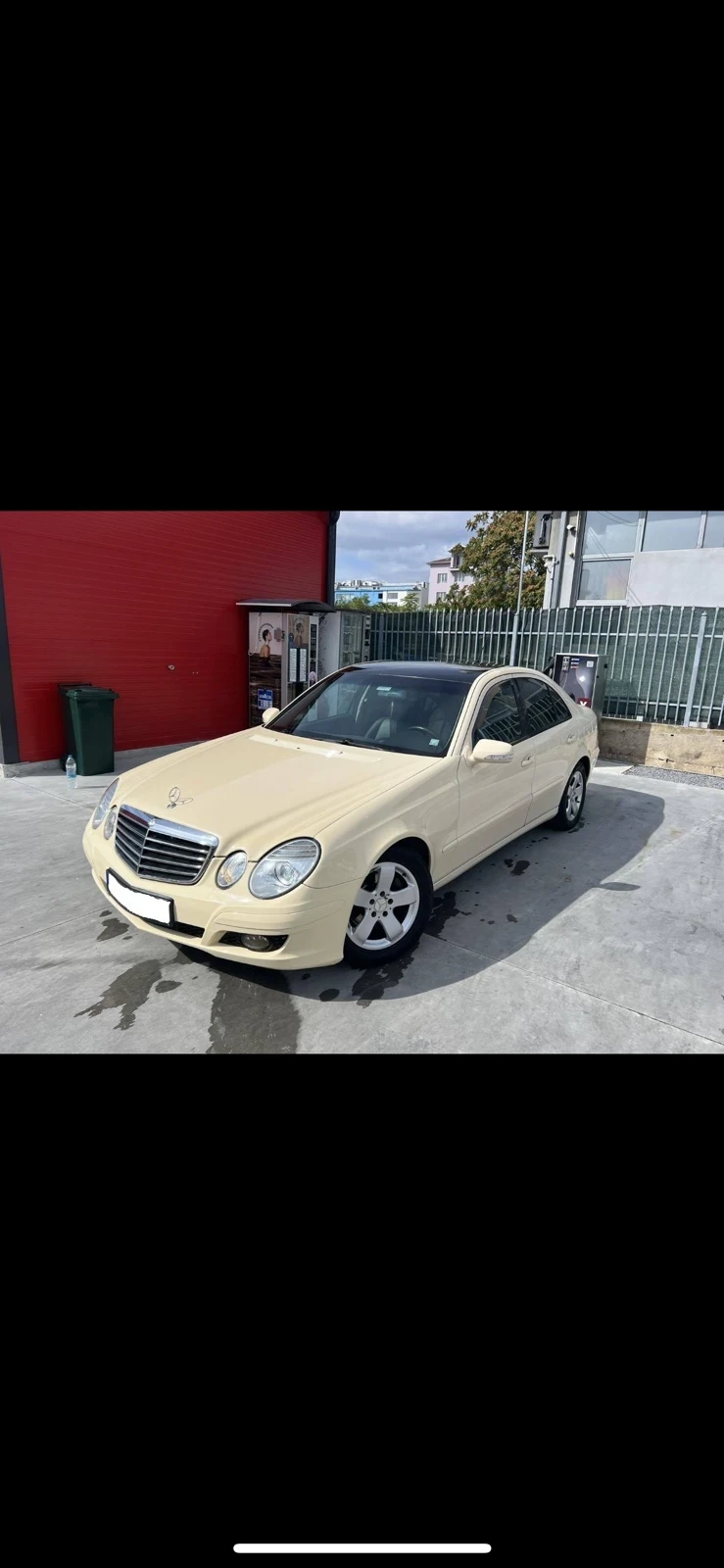 Mercedes-Benz E 200  - изображение 2