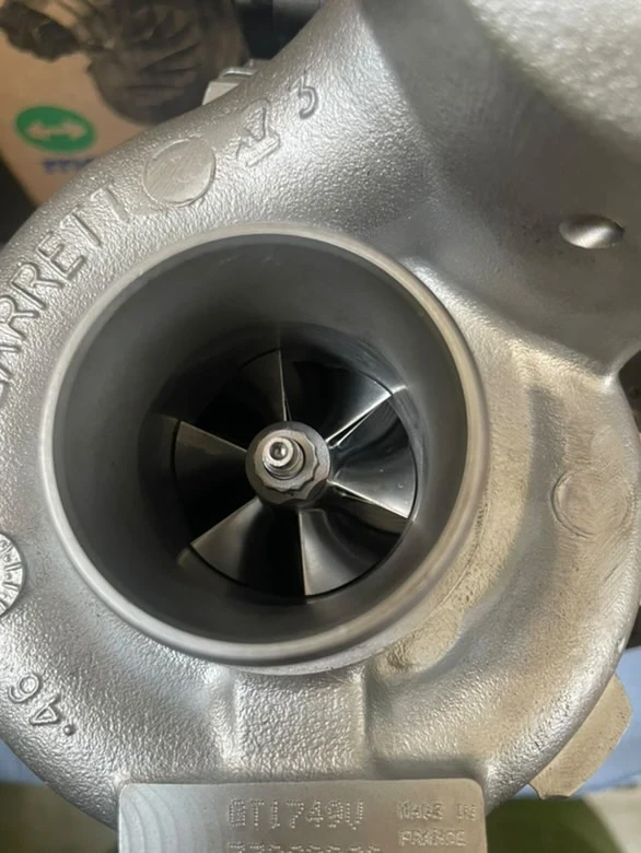 BMW 320 Euro 4, снимка 8 - Автомобили и джипове - 52370551