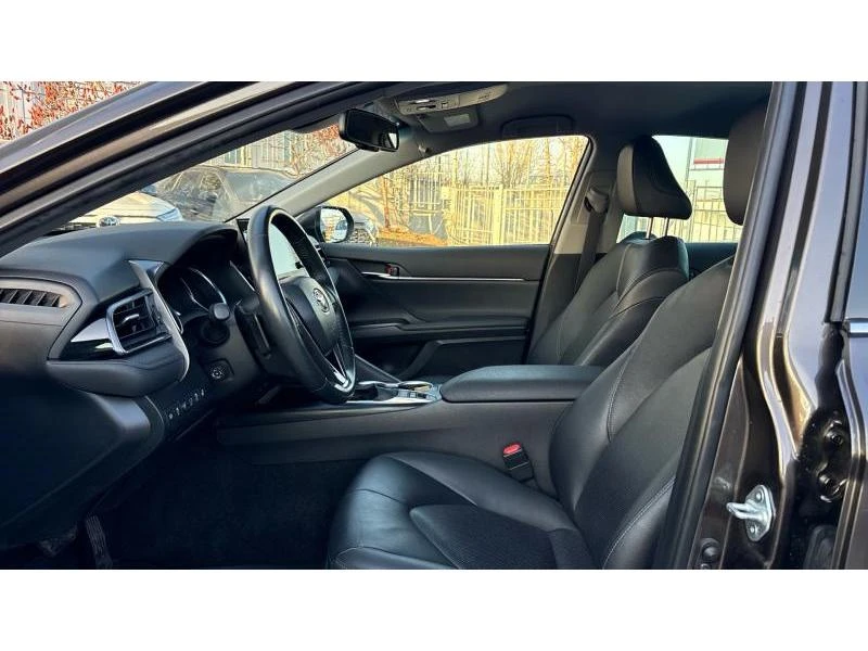 Toyota Camry 2.5HSD EXECUTIVE, снимка 12 - Автомобили и джипове - 52950116