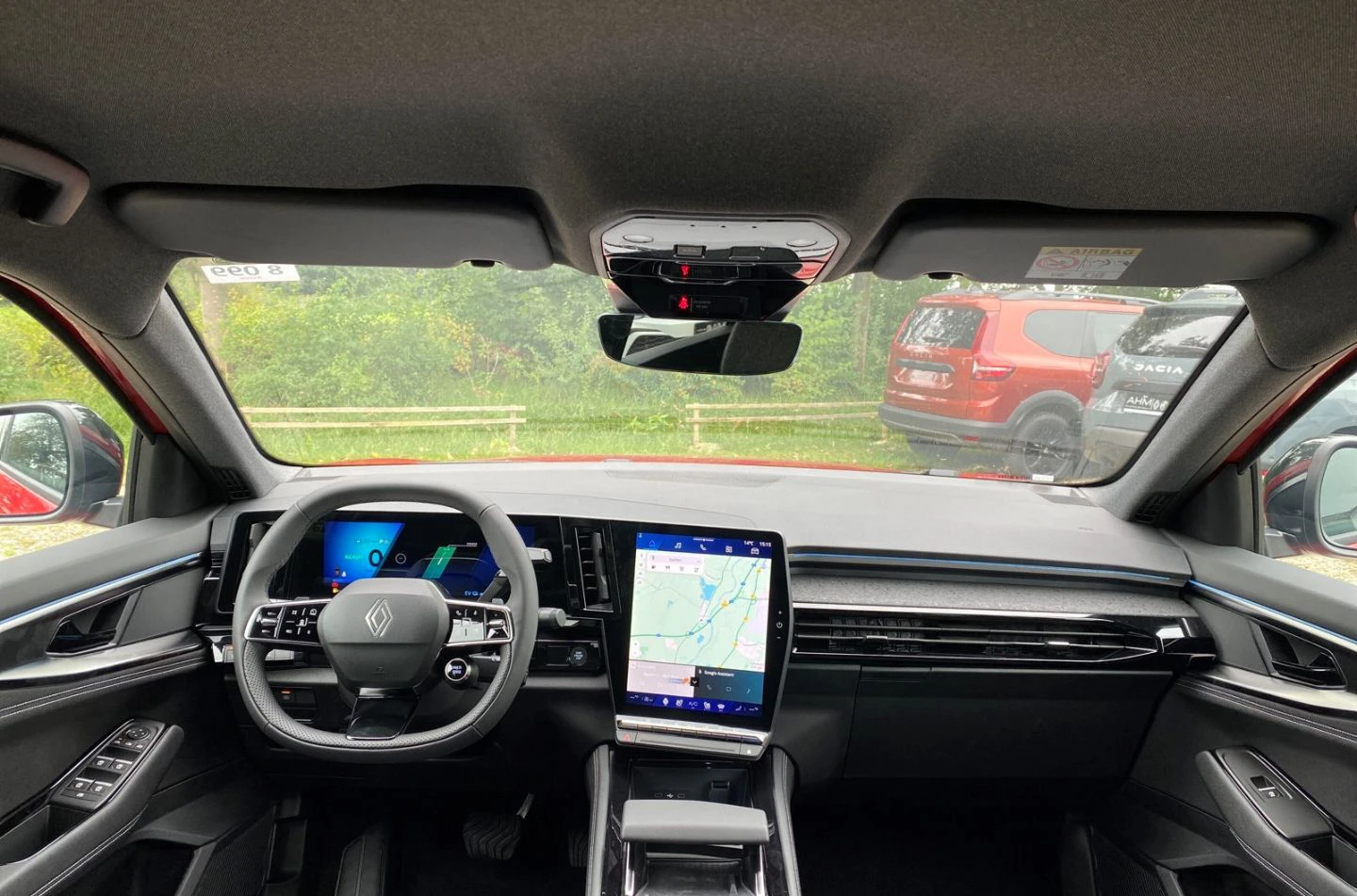 Renault Rafale E-TECH/200HP/NAVI/CAM/LED/AMBI/KLESS/ACC/529v | Mobile.bg   11