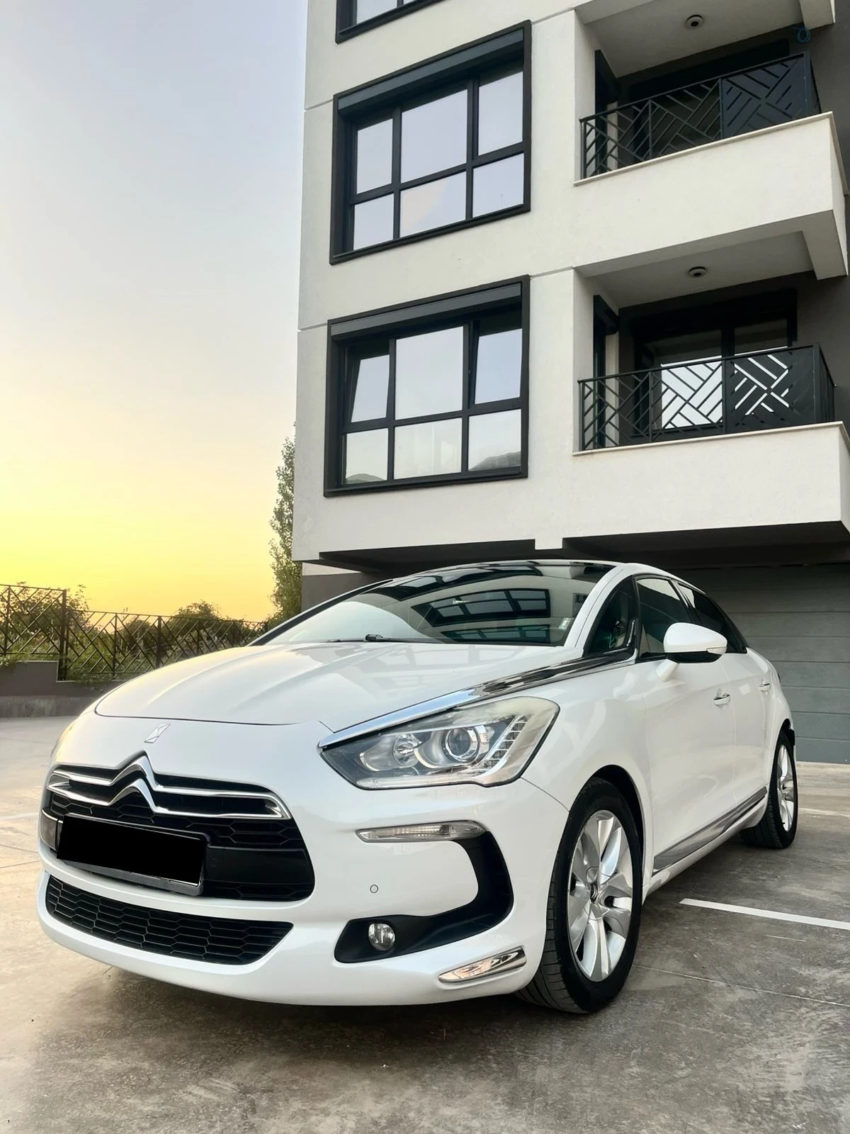 Citroen DS5 1.6 HDI - изображение 3