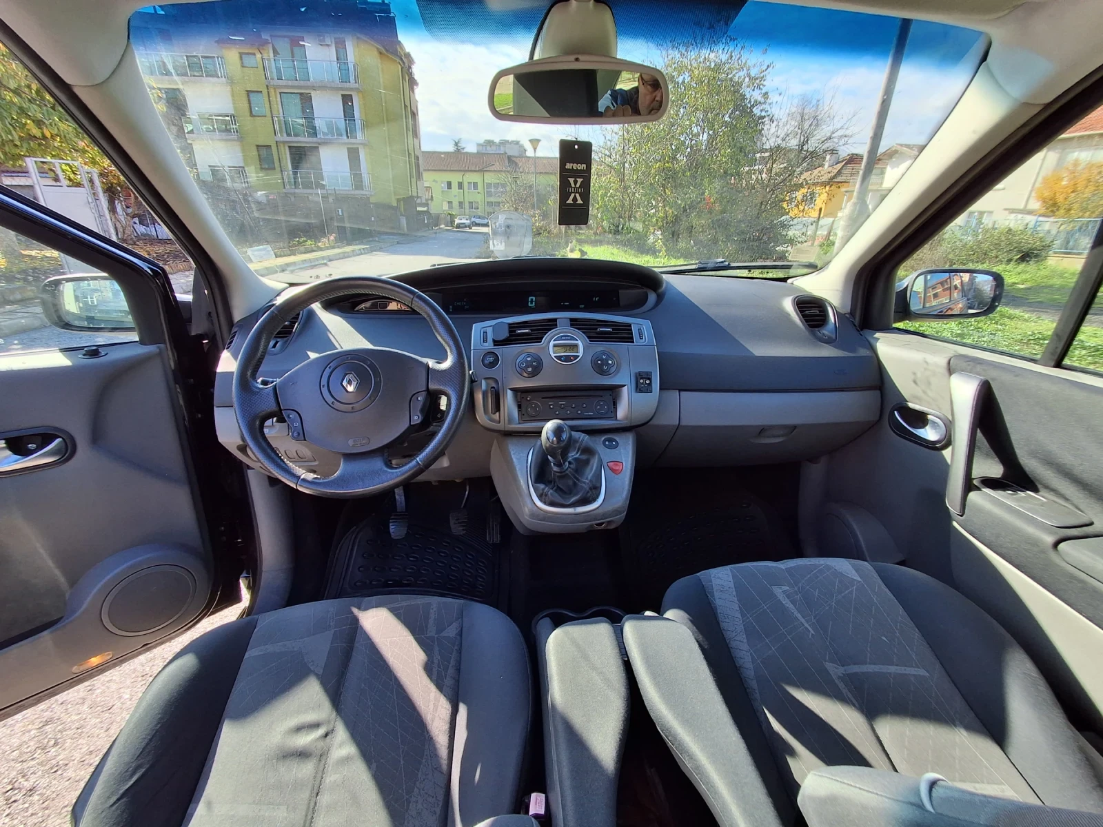 Renault Scenic  - изображение 7