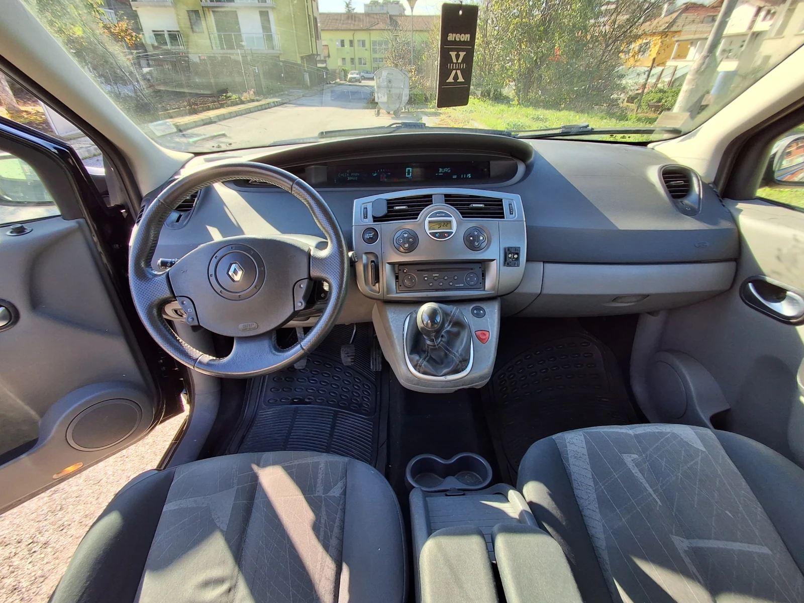 Renault Scenic  - изображение 8