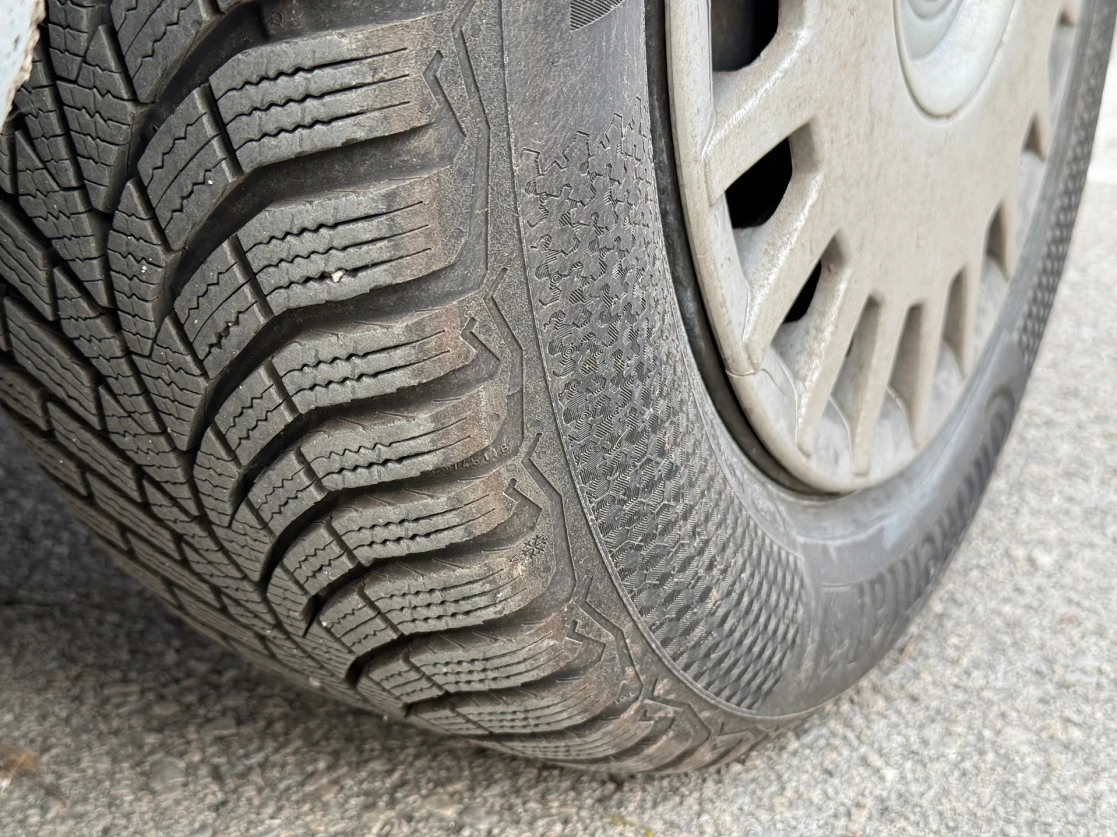 VW Golf 1.6 - изображение 5