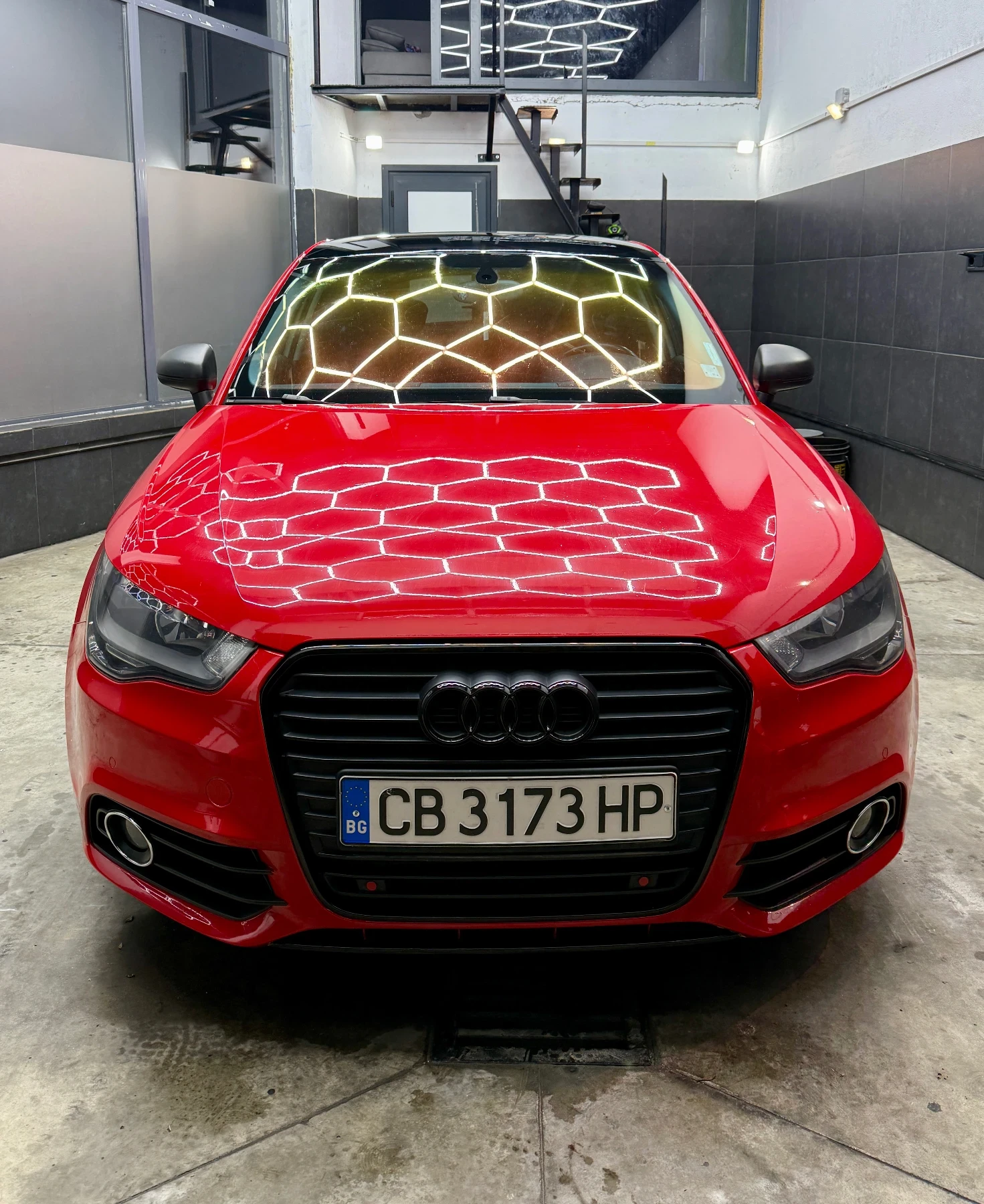 Audi A1 1.6TDI - изображение 2