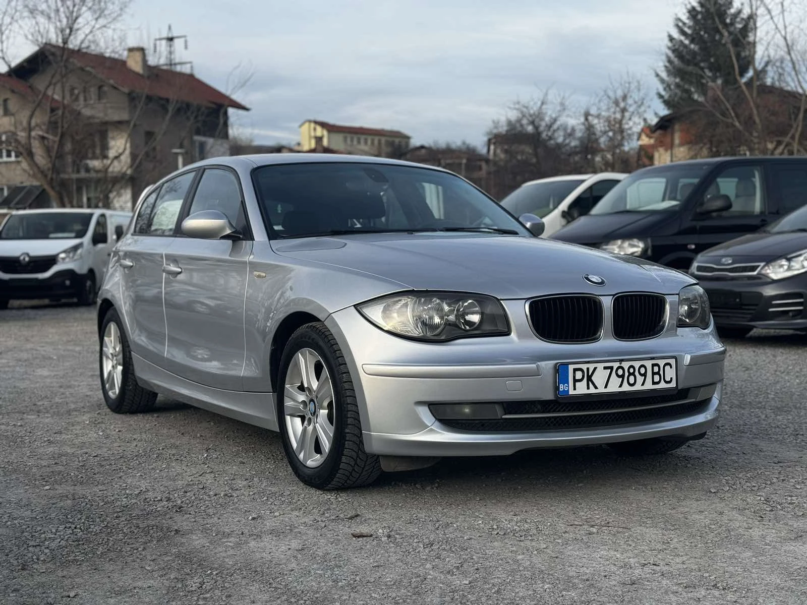 BMW 118 D, снимка 2 - Автомобили и джипове - 53751277