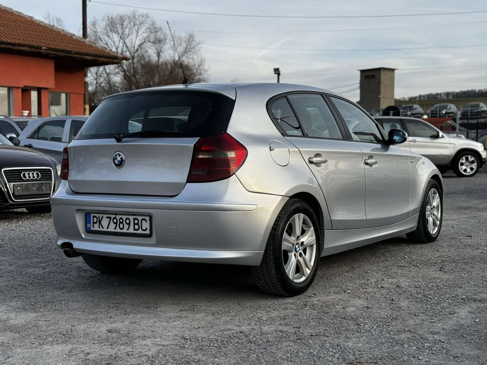 BMW 118 D, снимка 5 - Автомобили и джипове - 53751277
