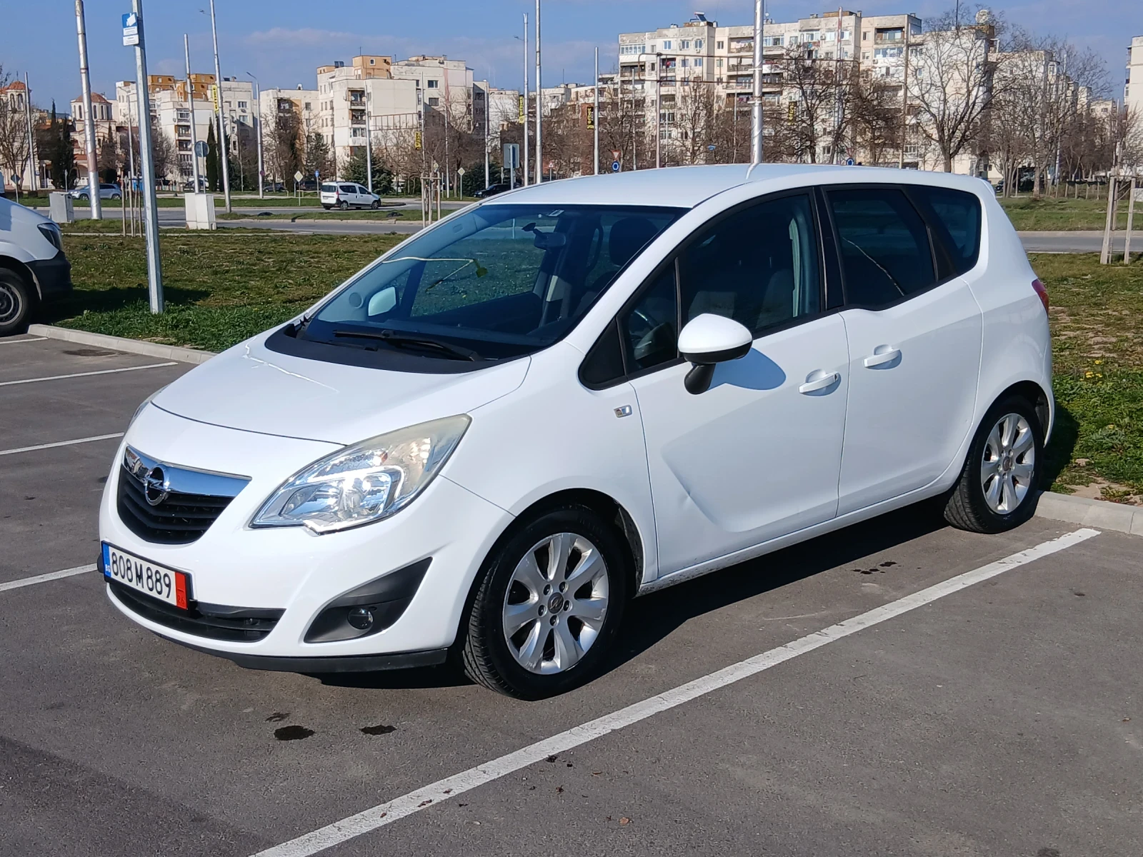 Opel Meriva 1.6/LPG/Газ, снимка 2 - Автомобили и джипове - 53745465